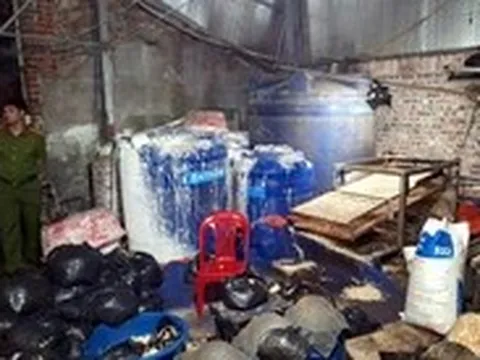 Đề xuất tăng án tù tội vu khống, quảng cáo gian dối