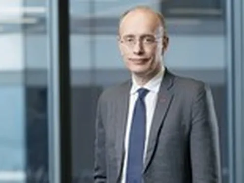 Thu nhập bình quân nhân viên Techcombank giảm nhẹ, lương tổng giám đốc tăng lên 27,5 tỉ đồng