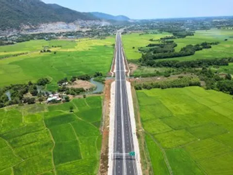 Cận cảnh cao tốc Biên Hòa – Vũng Tàu trước ngày thông xe