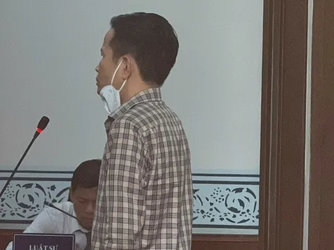 Gửi công văn xác minh của công an cho khách hàng, cựu giám đốc hầu tòa