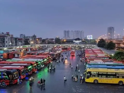 Đảm bảo đủ phương tiện, không tăng giá vé trái quy định dịp 30/4–1/5