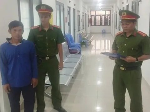 Mâu thuẫn trên tàu cá, một thuyền viên bị đâm trọng thương