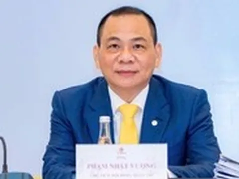 Tỉ phú Phạm Nhật Vượng: Chúng tôi không cậy khỏe, cũng không làm tất ăn cả