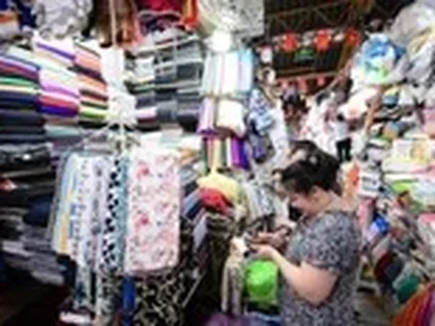 Đề xuất cho cá nhân, hộ kinh doanh được tham gia đầu tư chợ truyền thống