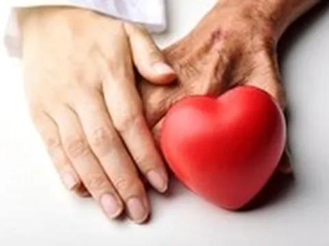 Phòng ngừa nguy cơ gặp biến cố tim mạch cho người cao tuổi thế nào?