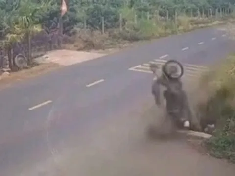 Khởi tố cựu thiếu tá CSGT trong vụ nam sinh lớp 12 tử vong sau tai nạn giao thông