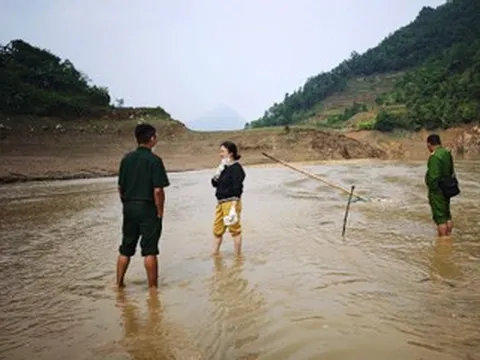 Phát hiện thi thể nam giới đang phân hủy dưới suối ở Sơn La