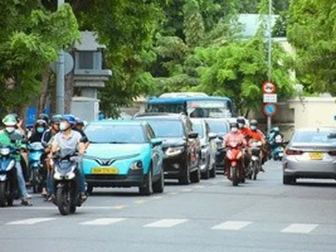 Dự báo thời tiết hôm nay, 24-4: Nắng nóng ở TPHCM và Nam Bộ tăng nhẹ
