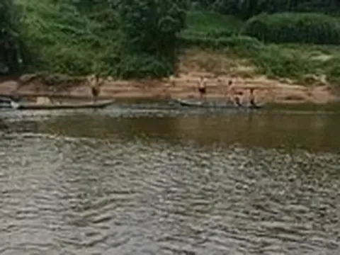 Hai nam sinh lớp 9 đuối nước thương tâm trên sông Tranh