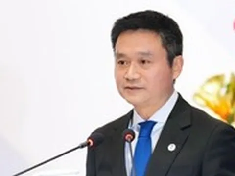 Petrolimex hé lộ chiến lược kinh doanh 'không tránh né làn sóng xe điện'