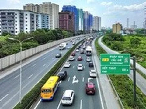 Người dân trở lại Hà Nội sau kỳ nghỉ Giỗ Tổ, nhiều cửa ngõ giao thông thuận lợi