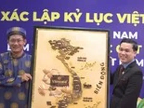 Chiêm ngưỡng bản đồ Việt Nam từ xôi nước cốt dừa