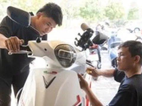 Nhiều bạn trẻ chuyển hướng chọn xe điện