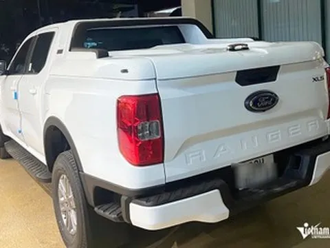 Vì sao xe bán tải Ford Ranger Raptor vẫn mang 'thân phận' xe tải?