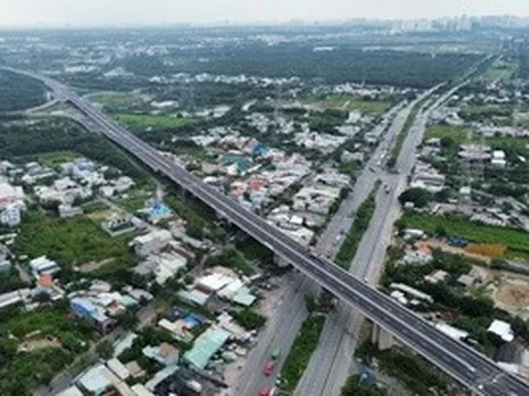TPHCM: Mạng lưới đường cao tốc liên vùng bứt tốc