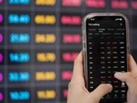 App chứng khoán của TCBS lỗi ngay trước kỳ nghỉ lễ, nhà đầu tư nháo nhào