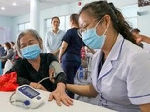 Người được miễn phí BHYT đã mua trước khi chính sách có hiệu lực, hết hạn có được cấp thẻ miễn phí?