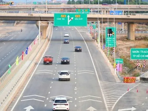 Thông xe 37km cao tốc, từ trung tâm TPHCM đi biển Vũng Tàu chỉ 70 phút