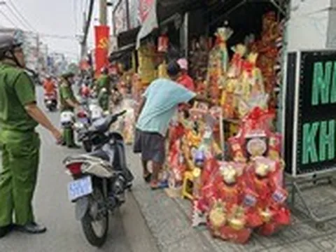 3 tháng, TP.HCM xử lý hơn 7.000 trường hợp vi phạm lấn chiếm vỉa hè, lòng lề đường