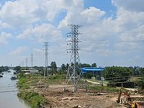 Đóng điện 51 công trình điện khắp miền Nam dịp 30-4