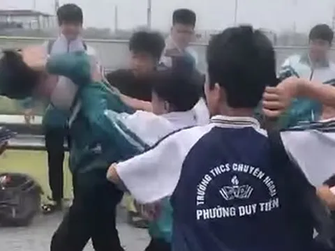 Công an xác minh vụ nam sinh lớp 9 ở Ninh Bình bị đánh hội đồng