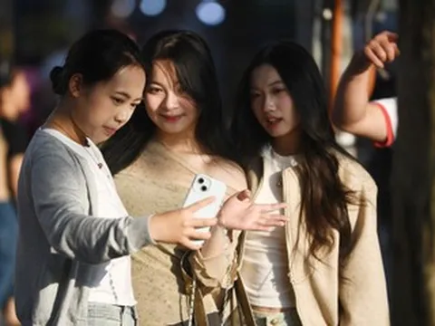 Dự báo thời tiết 4/5/2026: Miền Bắc 'mát lịm', Trung Bộ có nơi mưa to