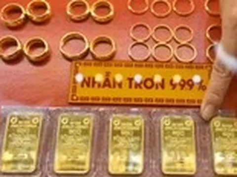 Giá vàng thế giới giảm sâu, vàng miếng SJC còn 165 triệu đồng/lượng