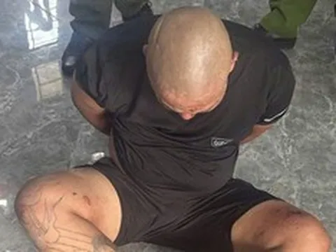 Video: Giây phút vây bắt đối tượng xông vào trụ sở, chém đại uý công an trọng thương