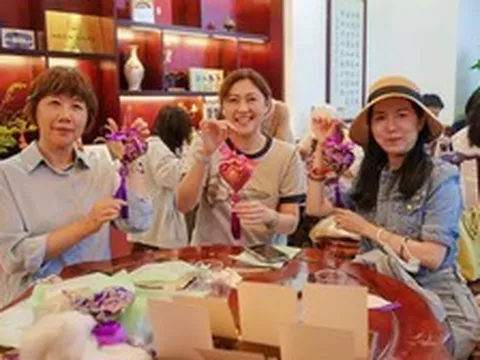 Ở tuổi 63, tôi nhận ra: Sau khi nghỉ hưu, có 3 kiểu “tiêu tiền giết thời gian” rất dễ khiến tài chính lao dốc