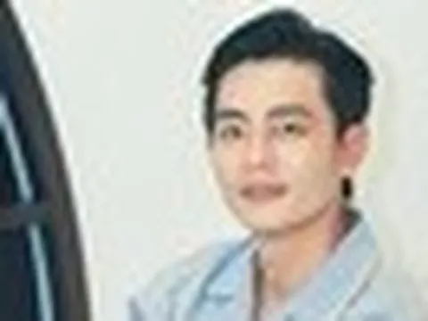 Hôn nhân hạnh phúc hơn 10 năm dù chưa con cái của nam tài tử màn ảnh Việt
