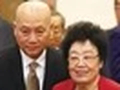 'Đường Tăng' Trì Trọng Thụy từ bỏ thừa kế 6,8 tỷ USD của vợ tỷ phú