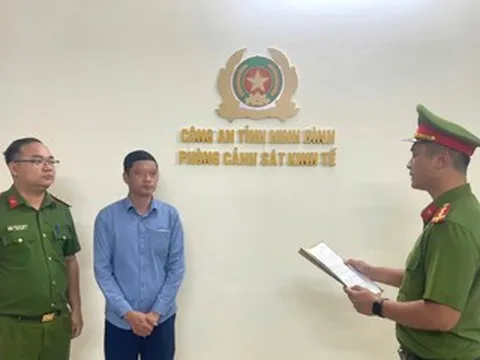 Khởi tố cựu phó ban cấp xã ở Ninh Bình vì ăn chặn tiền từ thiện của dân