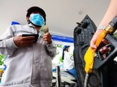 Bộ Công Thương điều chỉnh giá xăng dầu từ 15h chiều 7-5