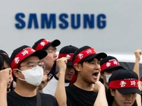 Nóng: Hàng chục nghìn nhân viên Samsung đe dọa sẽ đình công 18 ngày, thiệt hại có thể lên tới 20 tỷ USD