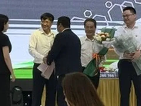 Đại hội bất thường Hóa chất Đức Giang 'nóng ran' vụ ban lãnh đạo mới