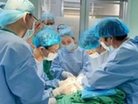 Đánh dấu 20 ca ghép thận thành công tại một bệnh viện ở miền Tây