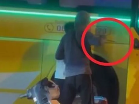 Xác minh vụ tài xế xe ôm rút vật nhọn đe dọa khách, ép trả 700.000 đồng cho cuốc xe 10km