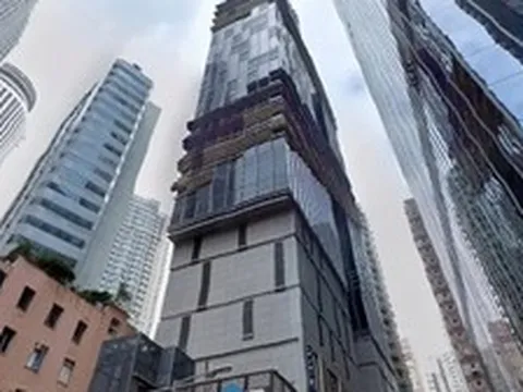 Rơi từ tầng 29, người phụ nữ lập tức tử vong, 7 người bị thương