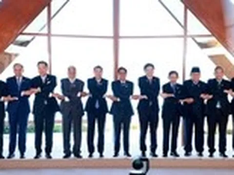 ASEAN cùng chèo lái tương lai chung