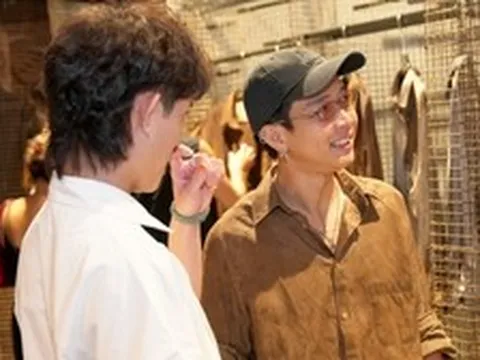 NTK Nguyễn Hoàng Tú trở lại sau 2 năm ở ẩn với thời trang “luân hồi vật liệu”