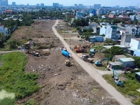 2,7km Vành đai 2 TPHCM 'thức giấc', công trường rầm rộ chuẩn bị tái thi công