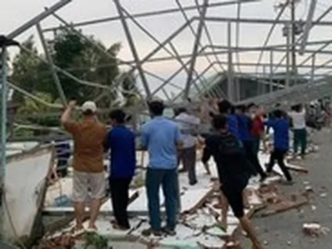 Mưa dông làm 47 căn nhà ở Đồng Tháp bị tốc, sập mái