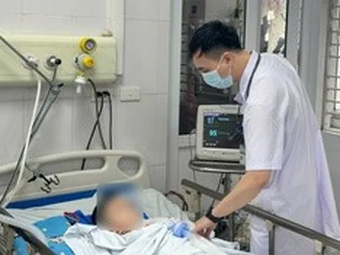 Bác sĩ cảnh báo biến chứng nguy hiểm từ thủy đậu ở trẻ em