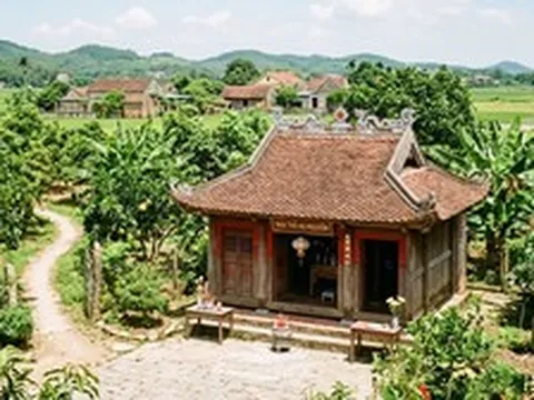 Cha mẹ còn sống đã phải gọi 3 con trai về chia tài sản, không ngờ nguồn cơn lại đến từ căn nhà thờ họ