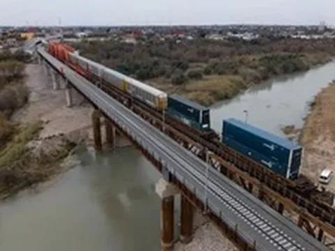 Phát hiện 6 người tử vong trong toa tàu hàng tại Mỹ