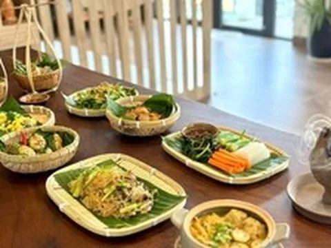Cưới em chồng, nhà chồng giao cho tôi việc vô lý chỉ vì họ "không thích đồ mua sẵn"