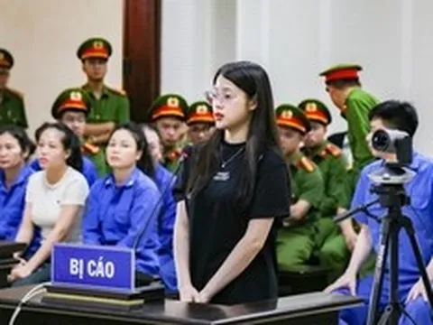 Bạn gái giúp Bùi Đình Khánh bỏ trốn như thế nào?