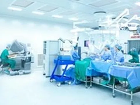 'Bác sĩ robot' hồi sinh những ca bệnh nặng