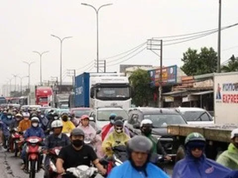 Sở Xây dựng TPHCM đề xuất cấm xe tải trên 1 tấn vào nội đô 16 giờ/ngày