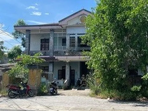 Điều tra nghi án chồng cũ dùng dao tấn công vợ trọng thương rồi tự sát